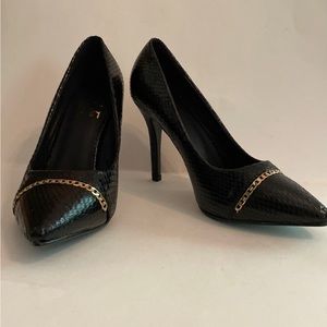 NWOT | Versace | V | 19•69 | Italia | black snakeskin | gold chain | heels/pumps